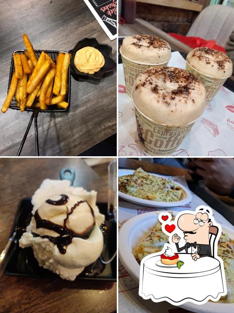 Le winkies serves a number of desserts