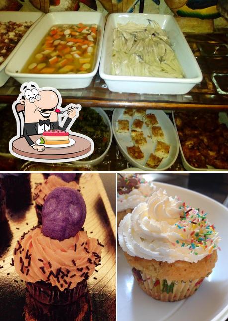 Pizzeria Antiche Mura Di Zaccaro Nicola offre un'ampia varietà di dolci