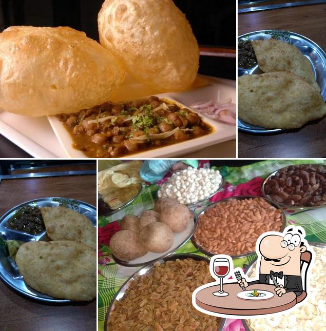 Food at Dehli Chhole Bhature