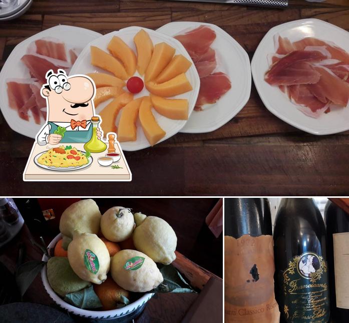 La cibo e alcol del ristorante