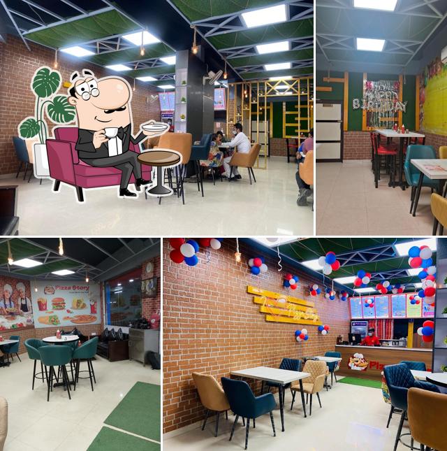 Check out how Pizza Story Jahu looks inside