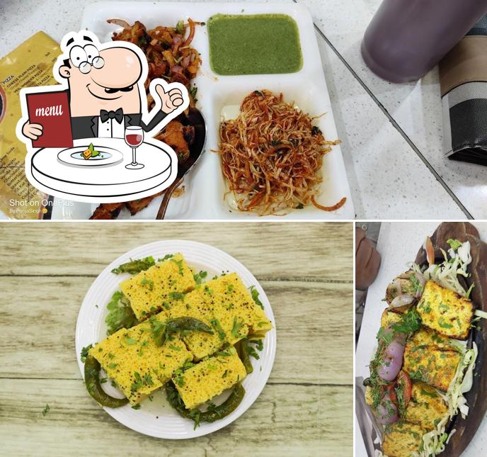Food at Bajrang's Bikaner