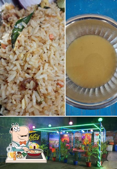 Fried rice at Lotus Chicken World