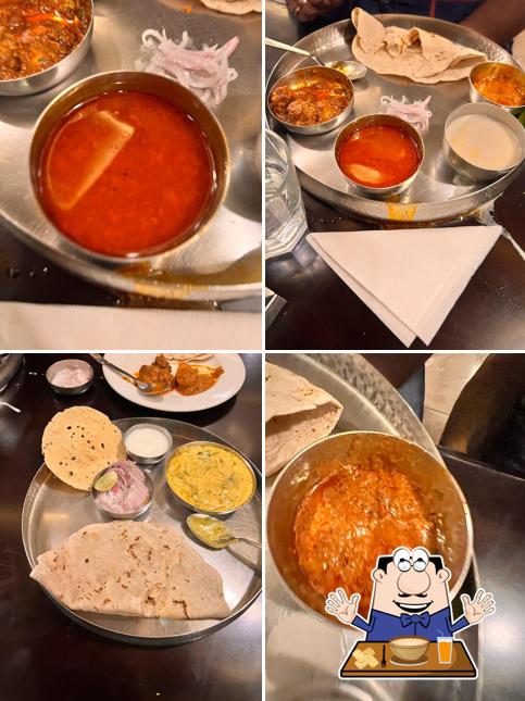 Meals at Patlacha wada