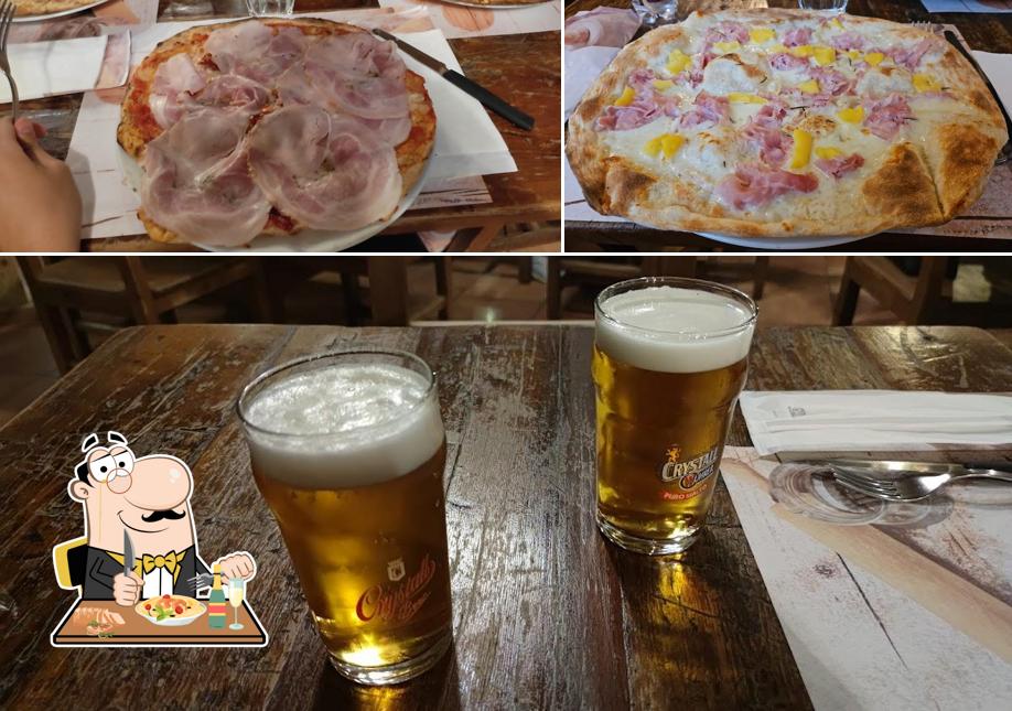 Cibo al Pizzeria Circolo Alpino