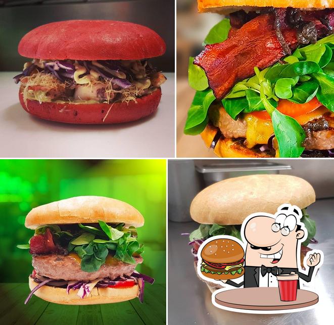 Ordina un hamburger a Sublime Street Food
