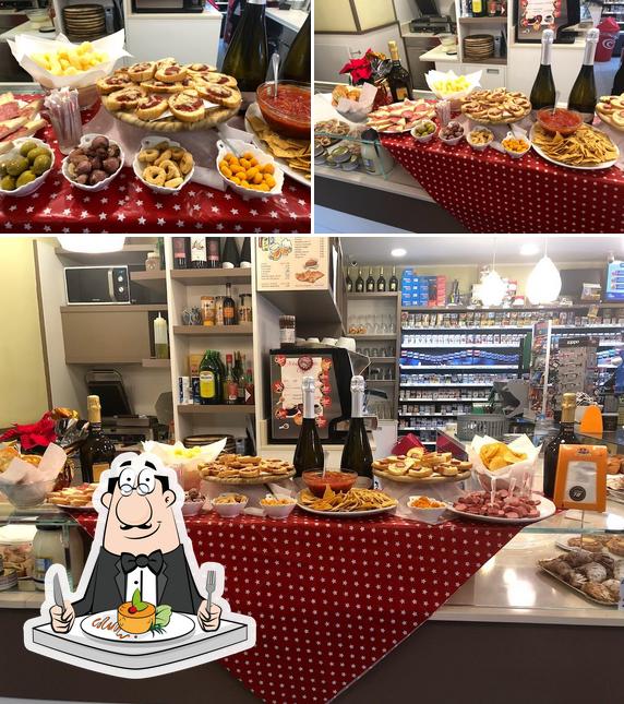 Platti al PLOOM STORE-Life Cafè Bar Tabacchi - Partner Elfbar Lost Mary