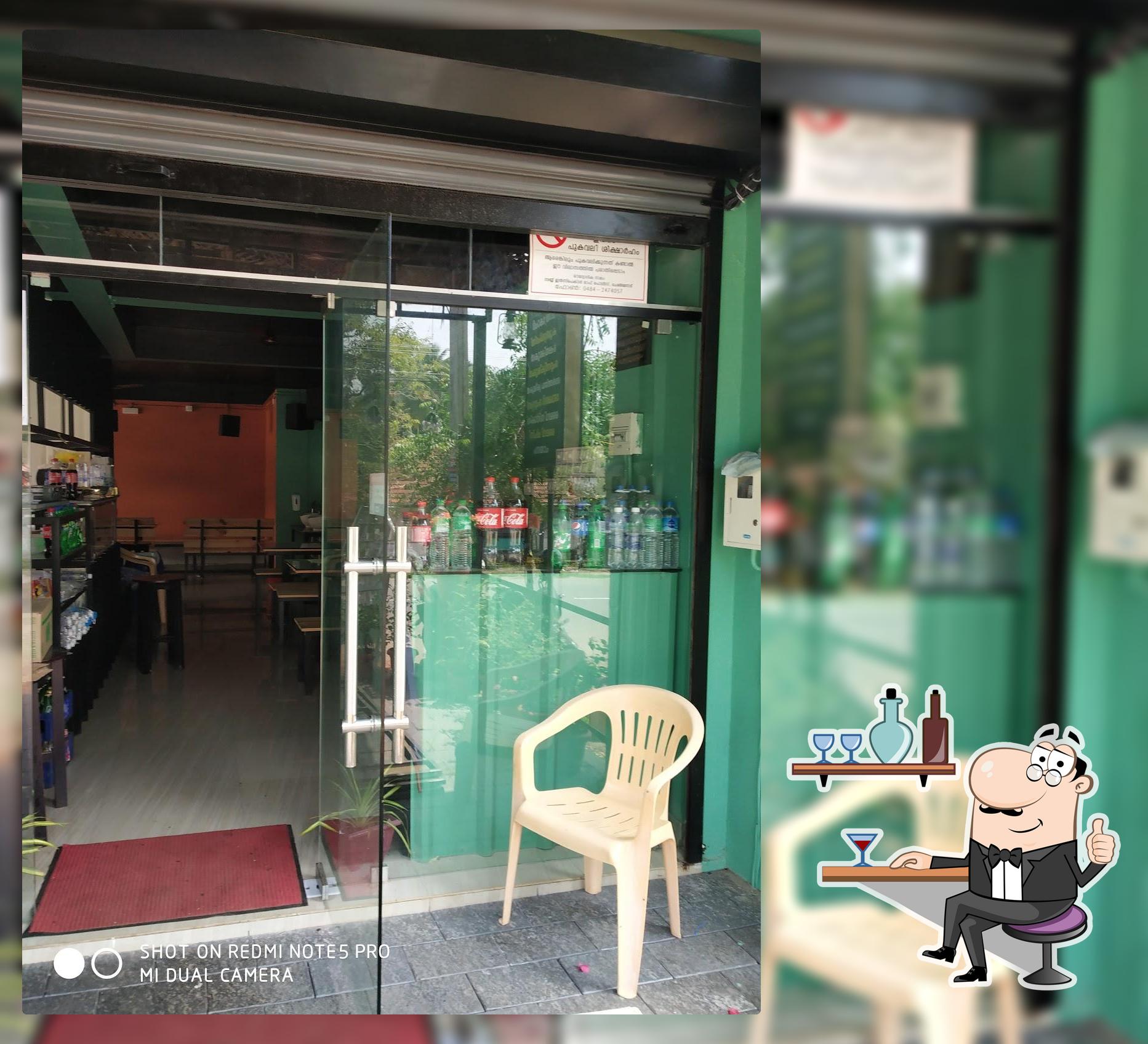 Raahath Restaurant, Kunnukara
