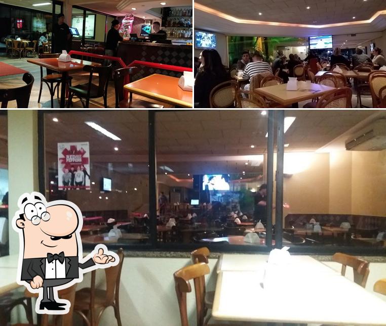 Veja imagens do interior do Boka Lanches