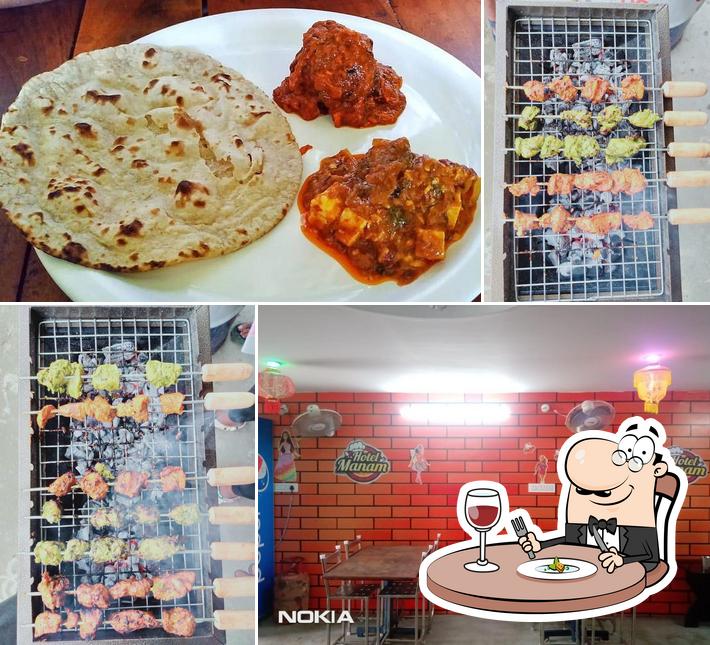 Food at Hotel Manu Sri