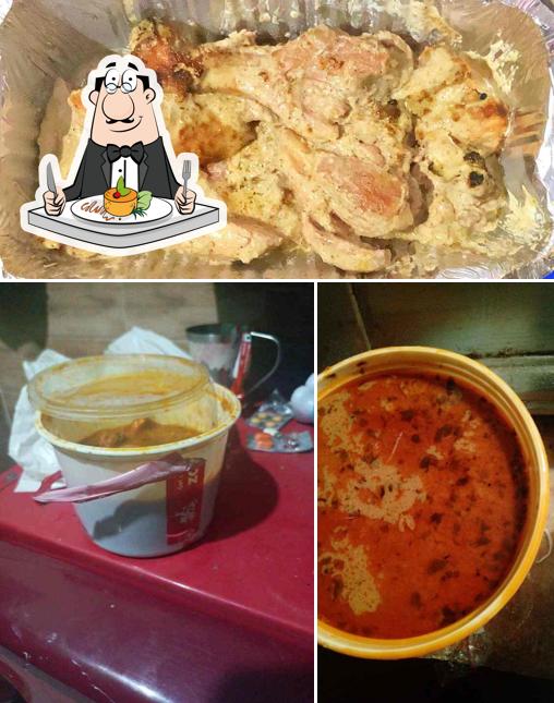 Food at Mintu Chicken Corner