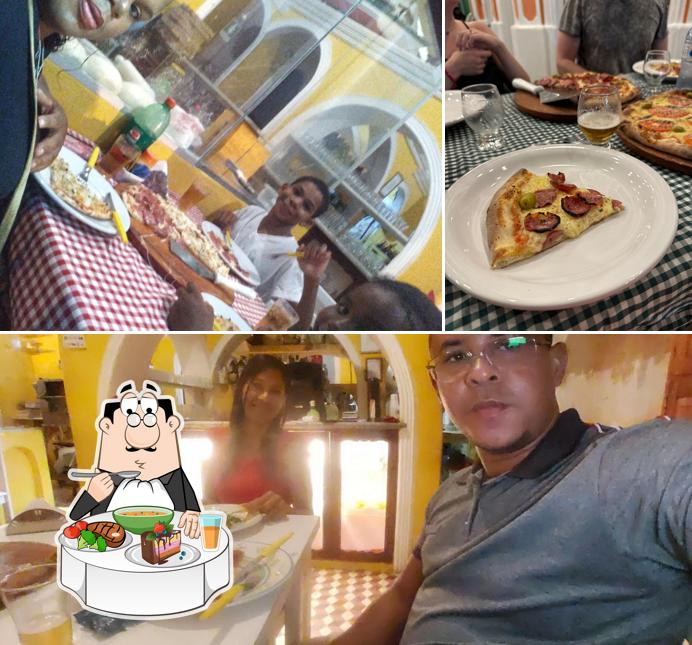 Here's a photo of Pizzaria do Porto