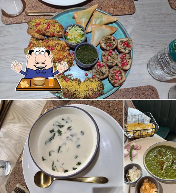 Clam chowder at Sona Chaandi
