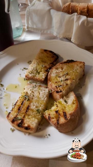 Platti al Trattoria Enoteca di Vico Scuro
