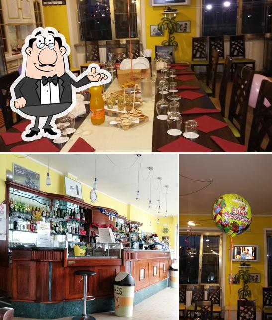 Siediti a un tavolo di Bar Il Sorriso
