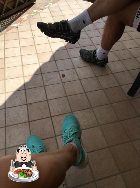 Prove refeições de carne no Fiorana