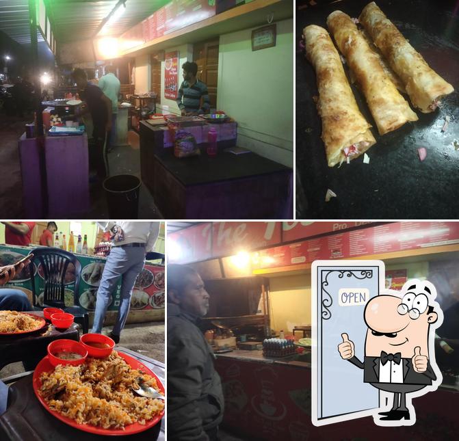Here's a pic of (Spicy hot )The Food Town