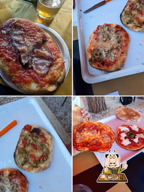 Scegli tra le molte varianti di pizza