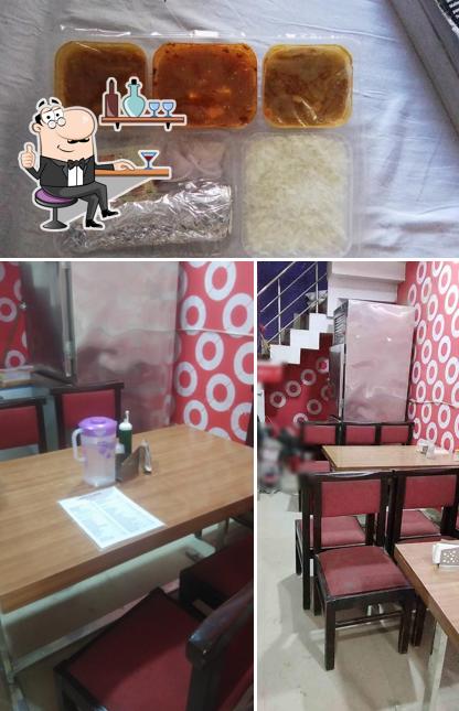The picture of Taste e Ride (Taste-è-Ride) - Tasty Veg Food Best Veg Food In Ambala’s interior and food