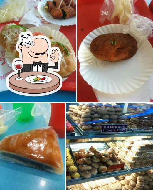 Food at Gulf Bakers Restaurant
