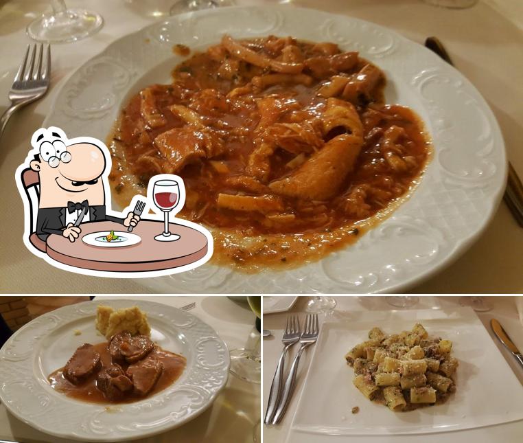 Platti al Trattoria Da Primo