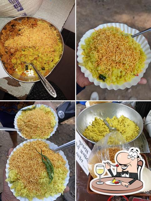 Food at Gajju Poha