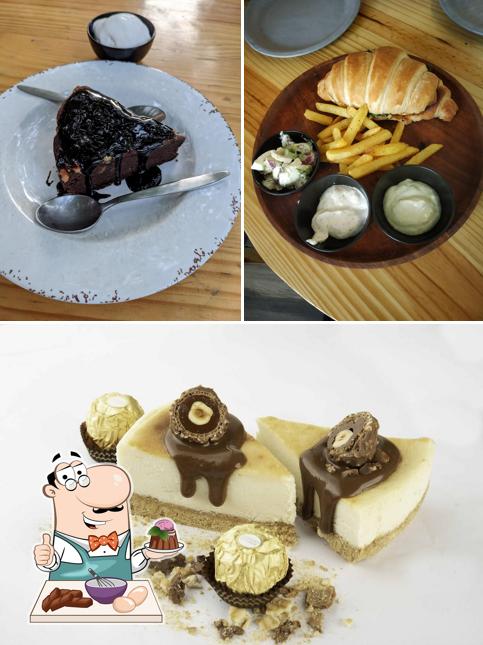 Mellow The Bistro offers a variety of sweet dishes