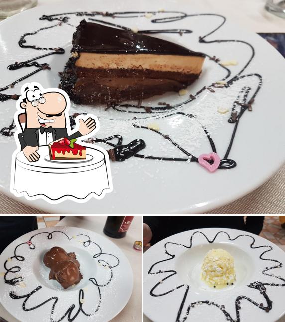 Trattoria Da Rita propone un'ampia selezione di dessert
