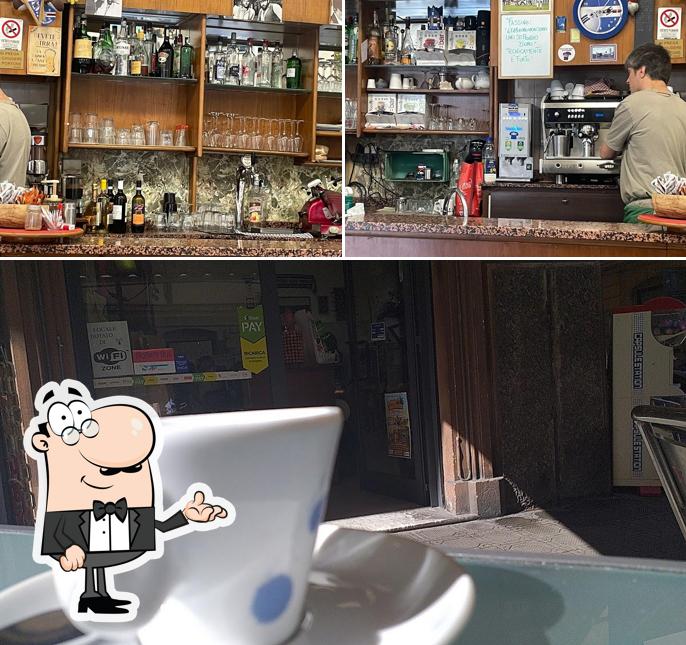 Questa è la foto che mostra la interni e bevanda di Cafè De La Paix