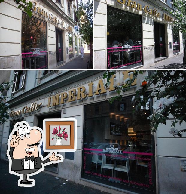 Tra le diverse cose da Gran Caffè Imperiale si possono trovare la interni e esterno
