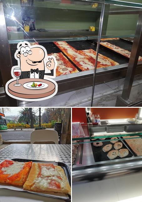 Platti al Pizzeria Centrale da Sante