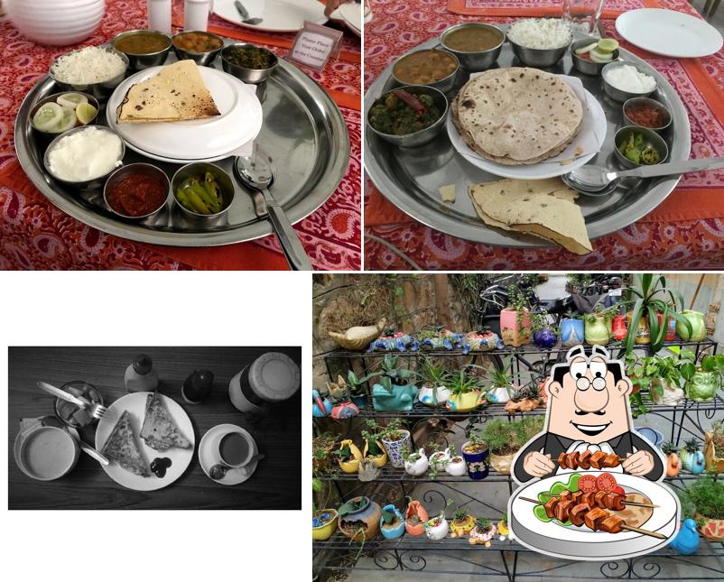 Food at Tara Niwas
