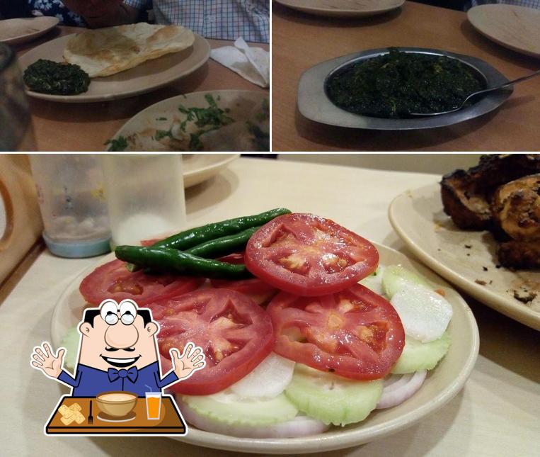 Meals at Azad Hind Hotel, Ballygunge