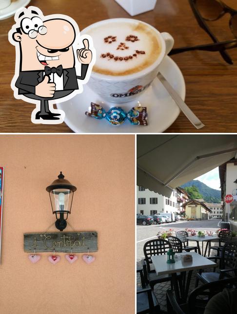 Guarda la foto di Caffè Centrale