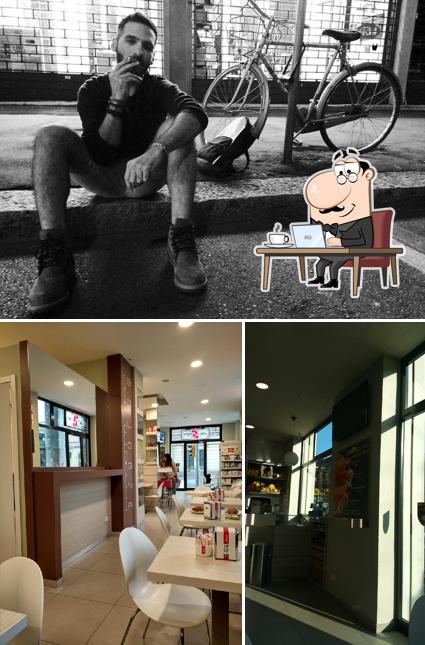 La foto di interni e esterno da Bar Stazione