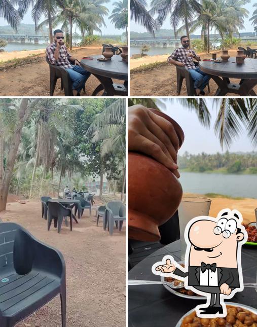 The interior of Palguni Tha Toddy Tide