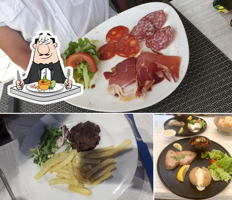 Plats à La Petite Brasserie