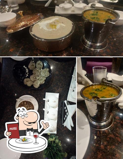 Food at Amigo's Restro