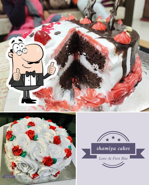 Look at the pic of Shamiya Cakes