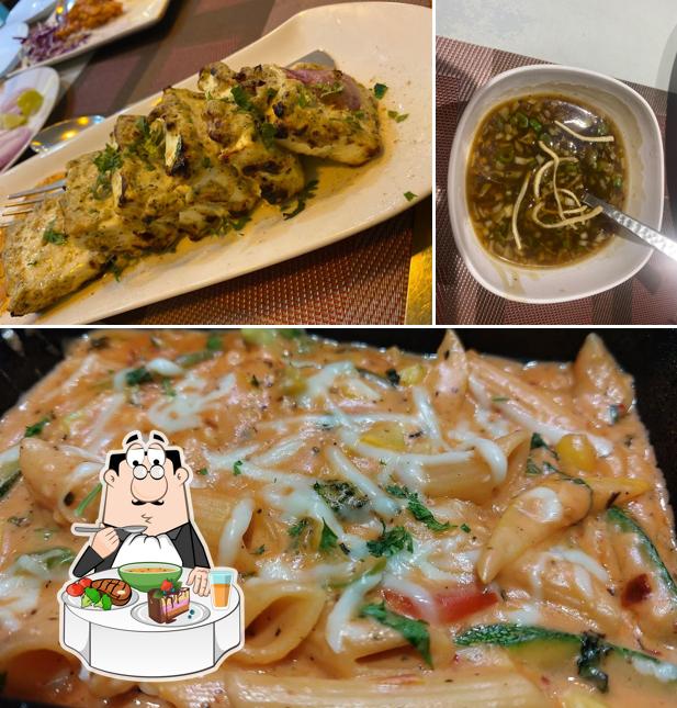 Hot and sour soup at VIRAASAT