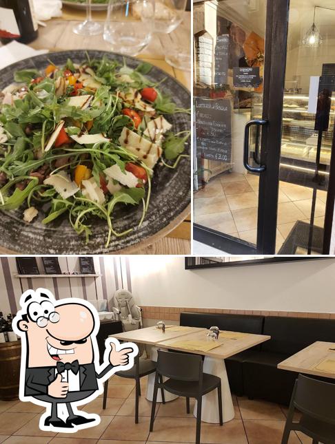 Guarda la immagine di Casamoro