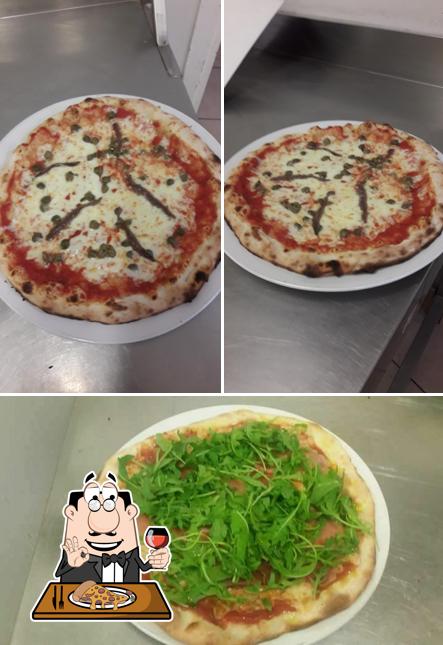 Scegli una pizza a Circolo Arci Dogana