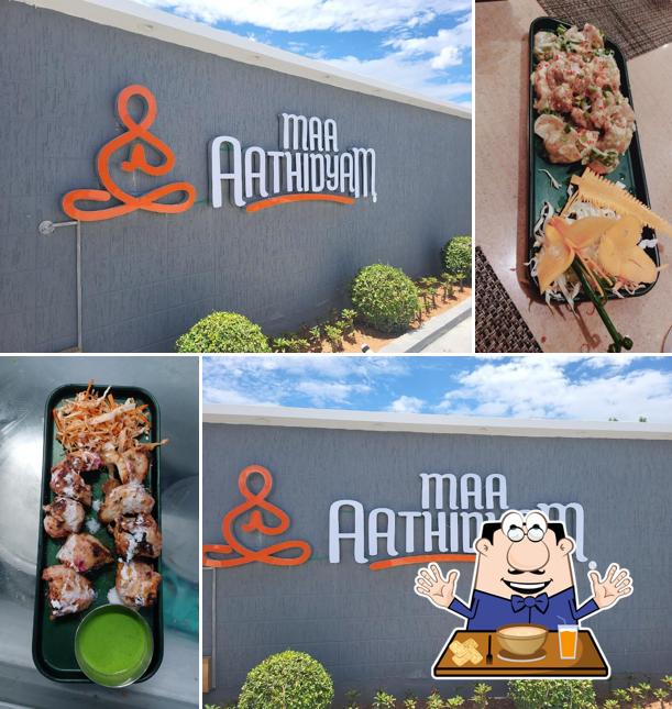 Food at Maa Aathidyam