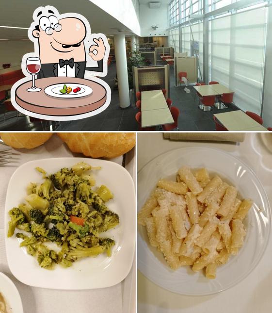 Cibo al Risto3 Ristorante Pizzeria Self Via dei Marinai