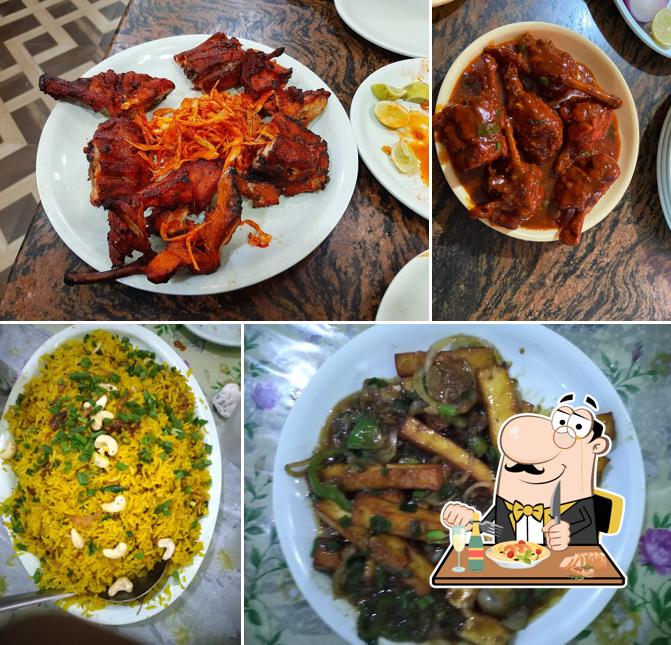 Food at MADANI PALACE FAMILY RESTAURANT