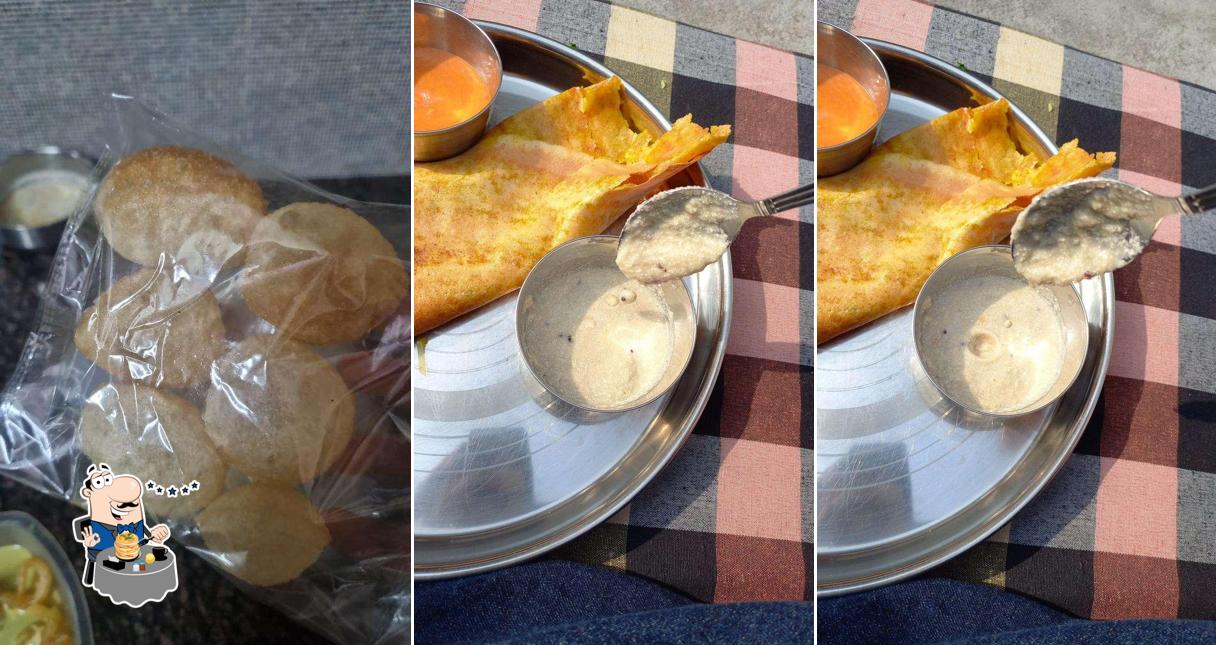 Food at Bikaneri Bhojanalaya