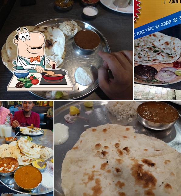 Chicken curry at Hotel Avanti - Meghdoot