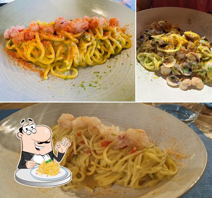 Spaghetti alla carbonara al La Rondine Ristorante Viareggio