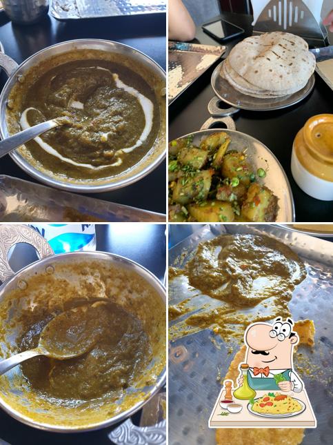 Palak paneer at Punjab-e-Dhaba