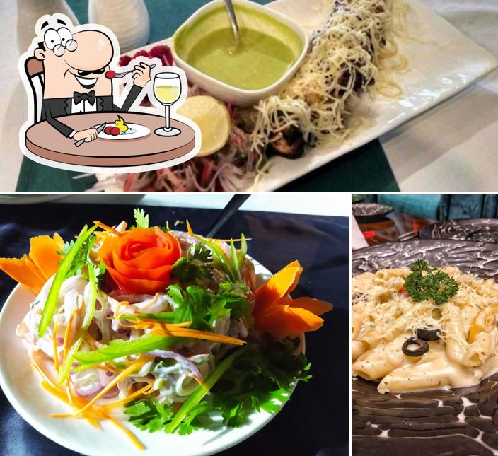 Food at Zero Degree Lounge